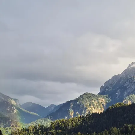 Panorama Apartment *